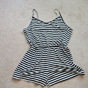 SHEIN Black and White Striped  Romper
